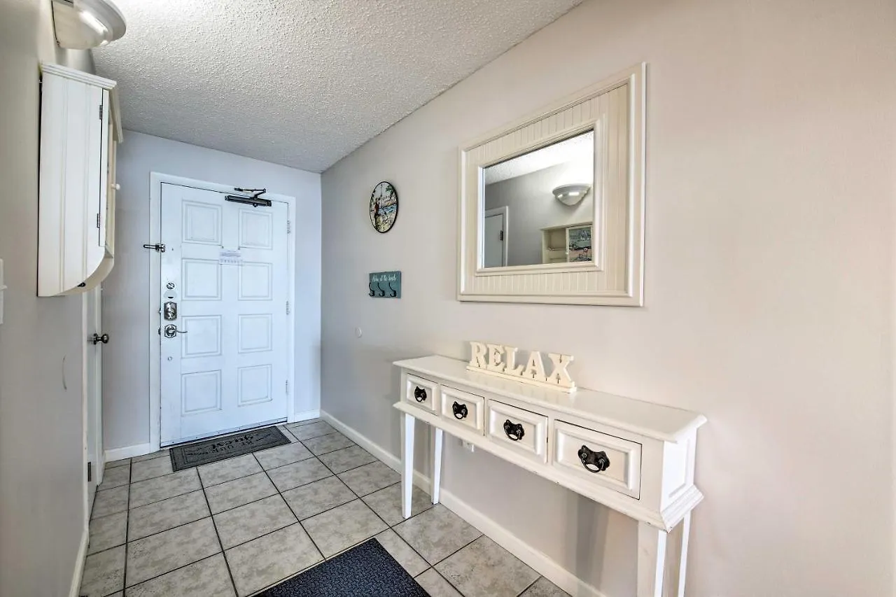 Apartamento Beachfront Pcb Escape With Free Beach Chair Services Panama City Beach